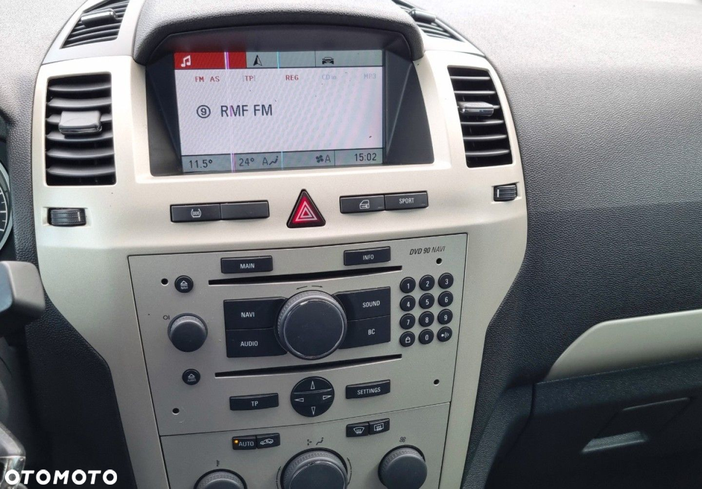 Opel Zafira - 23