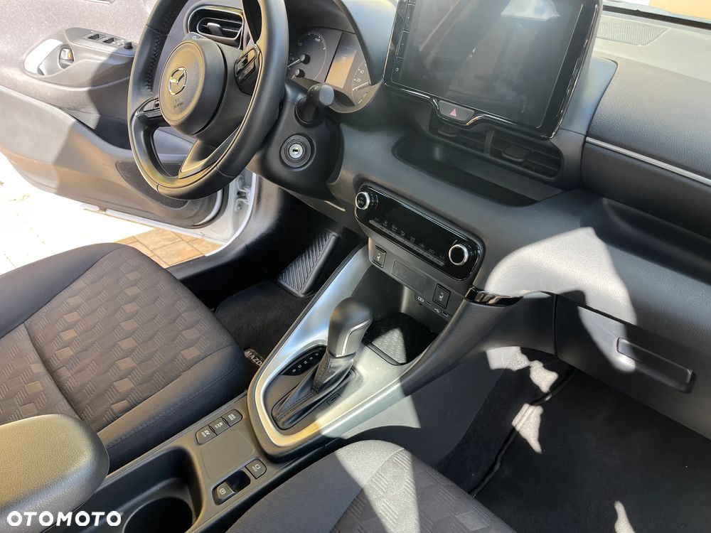 Mazda 2 Hybrid 1.5 VVT-i 116 CVT CENTRE-LINE - 9