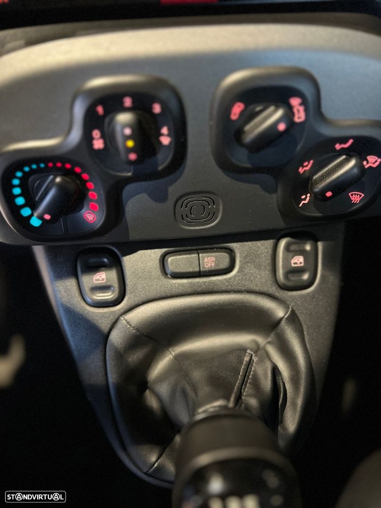 Fiat Panda 1.0 Hybrid City Life - 44