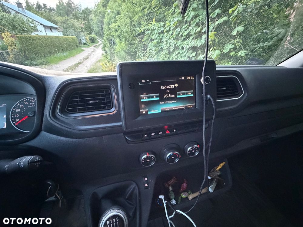 Renault Master - 3
