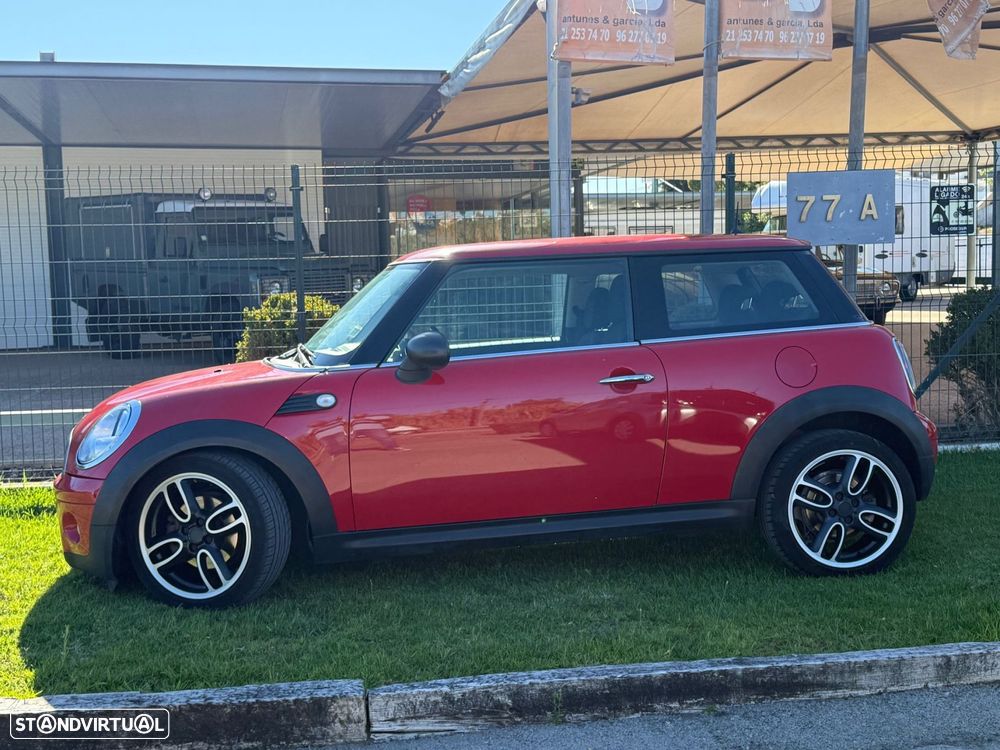 MINI 3 Portas One D - 4