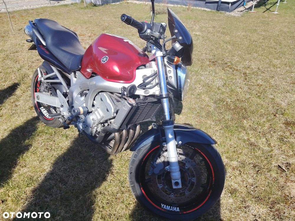 Yamaha FZ6 - 3