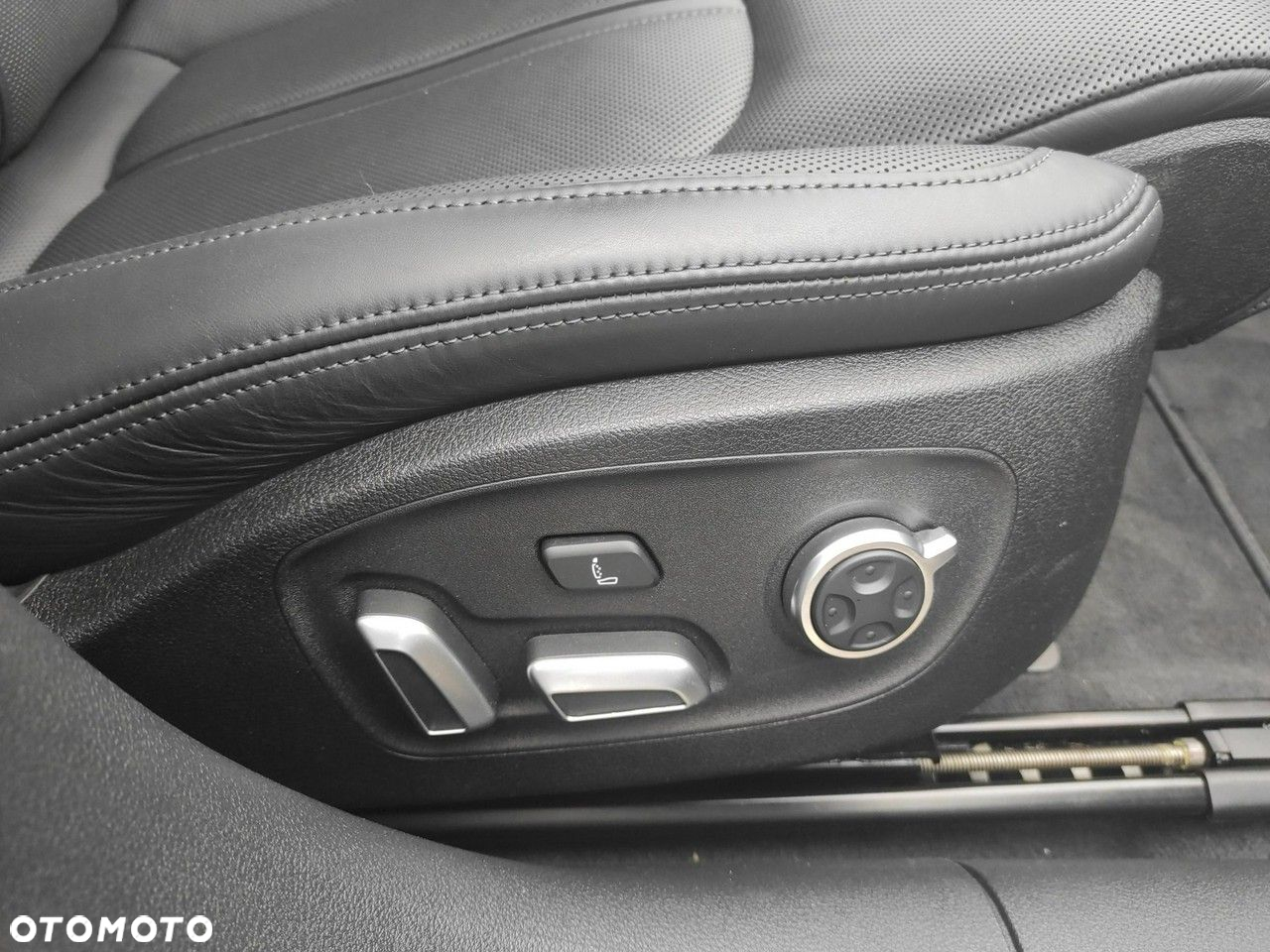 Audi A6 3.0 TDI Quattro S tronic - 25