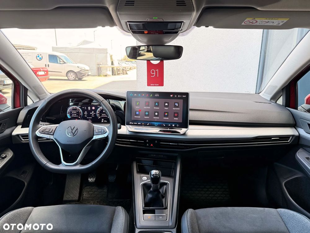 Volkswagen Golf 1.5 TSI Special Edition - 23