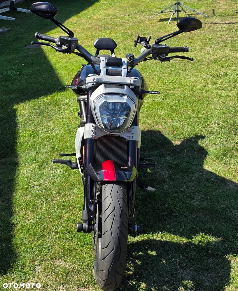 Ducati Diavel - 4