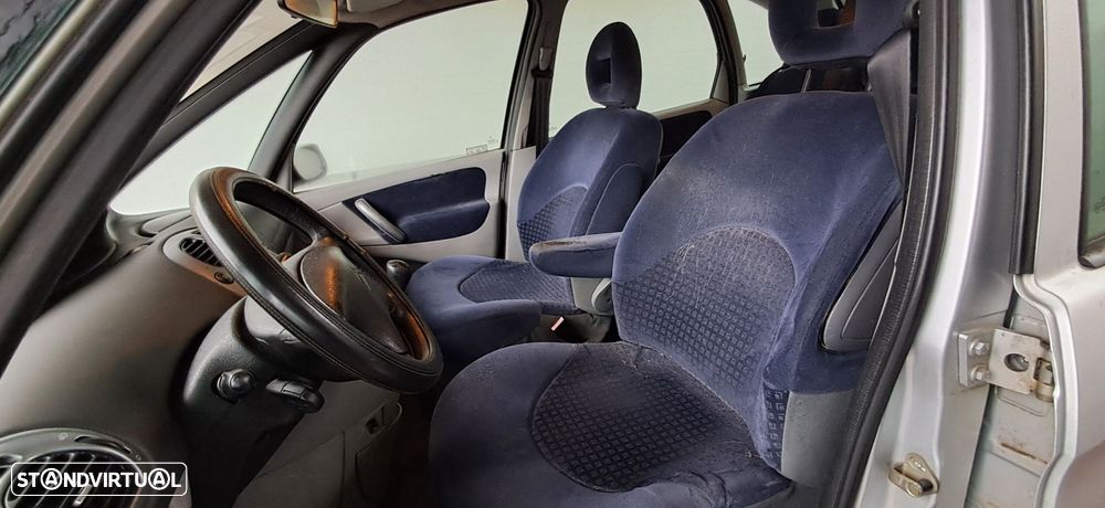 Citroën Xsara Picasso 1.6 HDi Exclusi. - 8