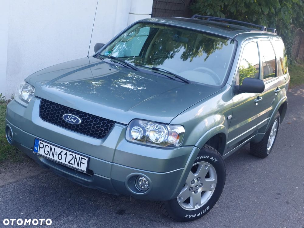 Ford Maverick 3.0 V6 Limited - 23