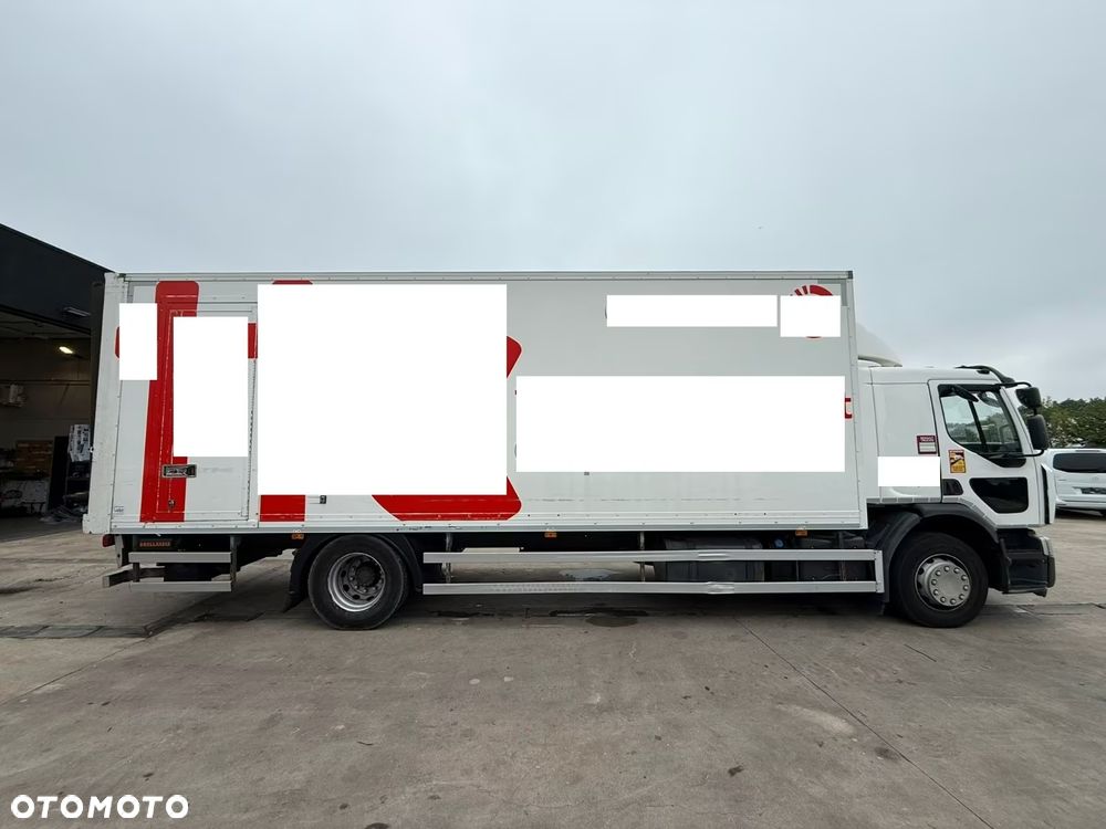 Renault D 19 - 6