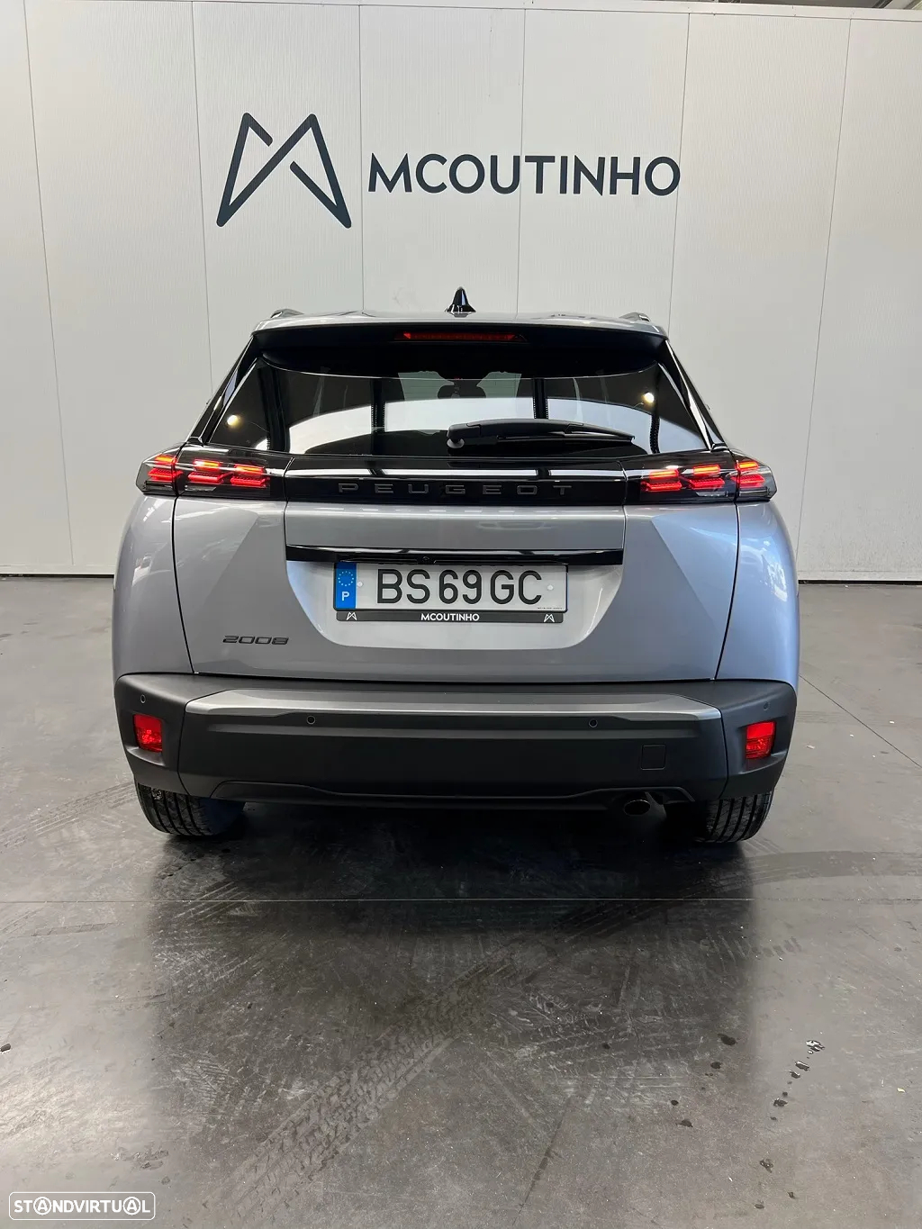 Peugeot 2008 1.2 PureTech Allure - 10