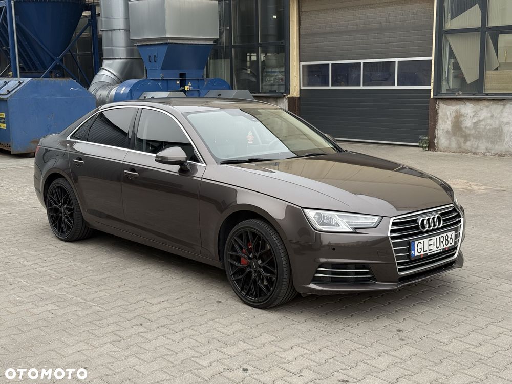 Audi A4 Limousine - 2