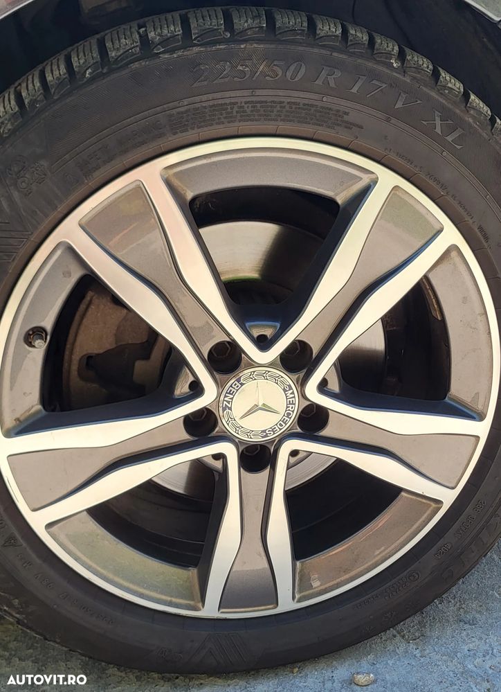 Mercedes-Benz C - 21