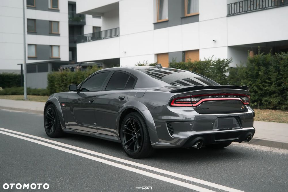 Dodge Charger 6.4 Scat Pack Widebody - 31