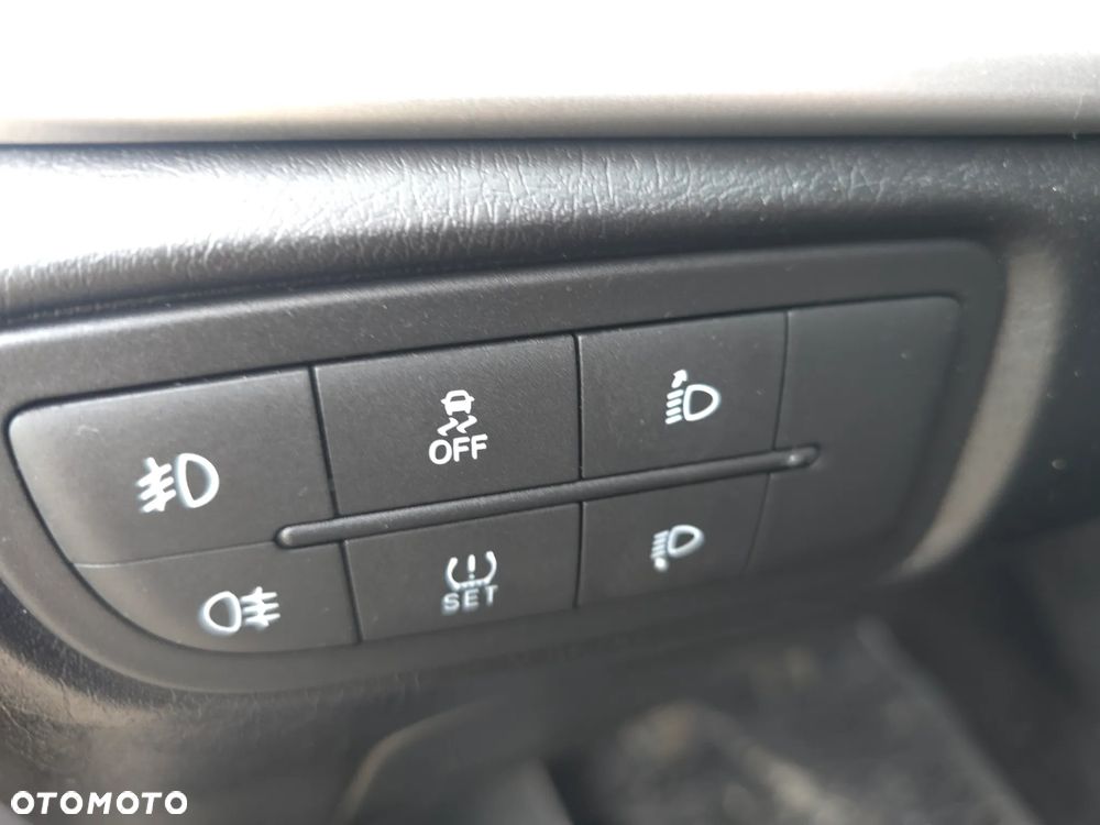 Fiat Tipo 1.6 MultiJet 16v Lounge - 21