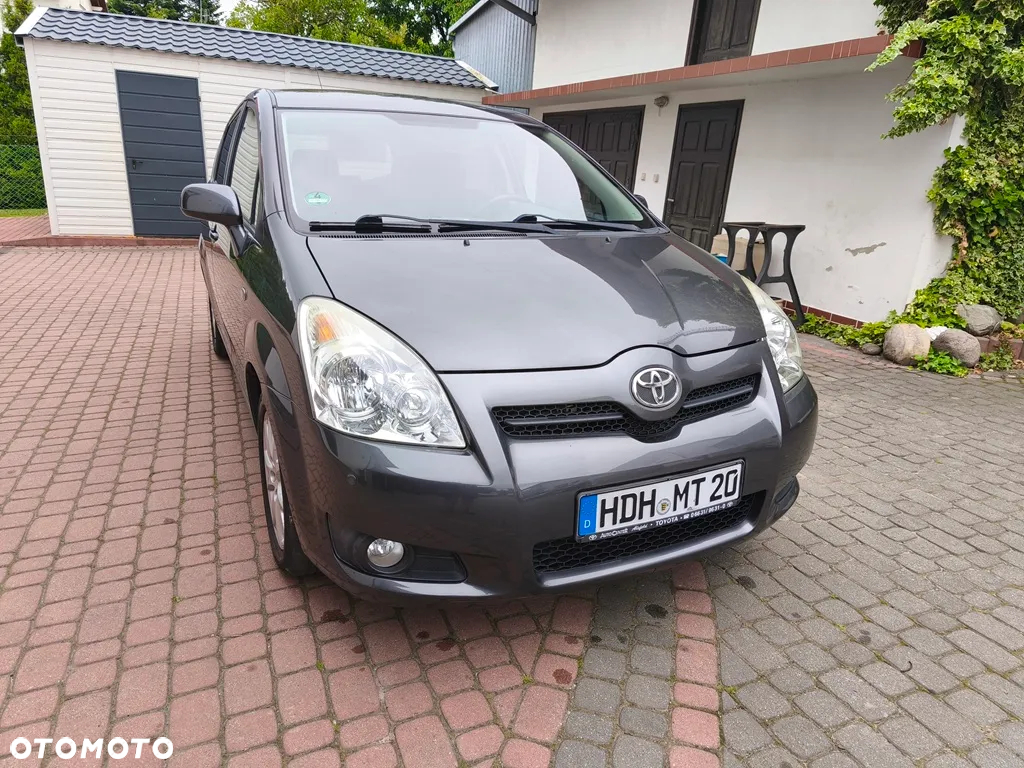 Toyota Corolla Verso 1.8 Team - 4