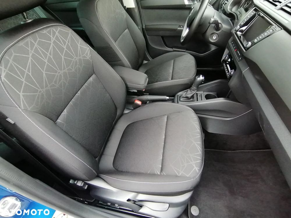 Skoda Fabia 1.0 TSI DSG Clever - 14
