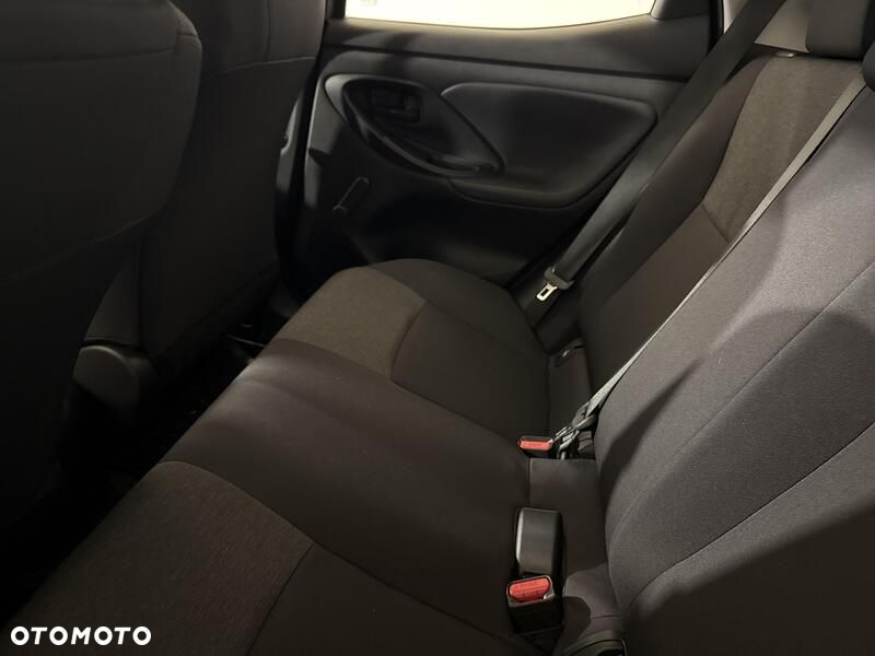 Toyota Yaris 1.0 Active - 19