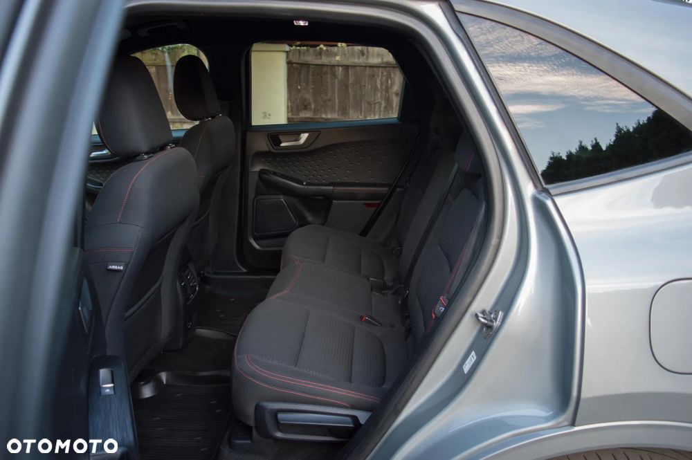 Ford Kuga 2.5 Duratec FHEV ST-LINE - 35