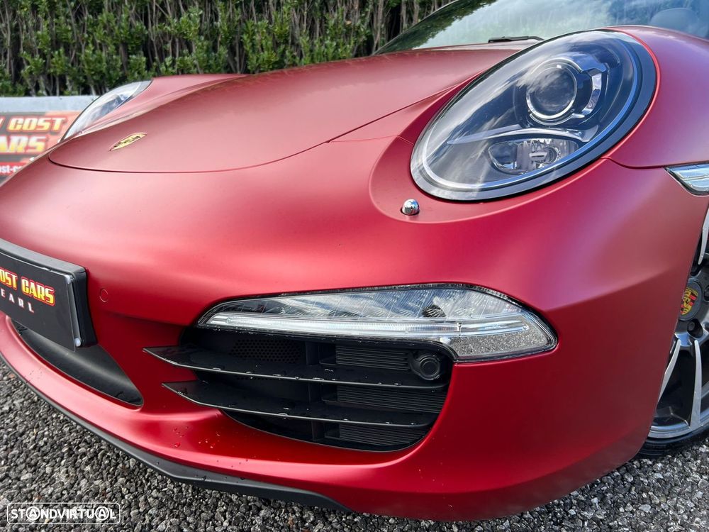 Porsche 911 Série F - 15