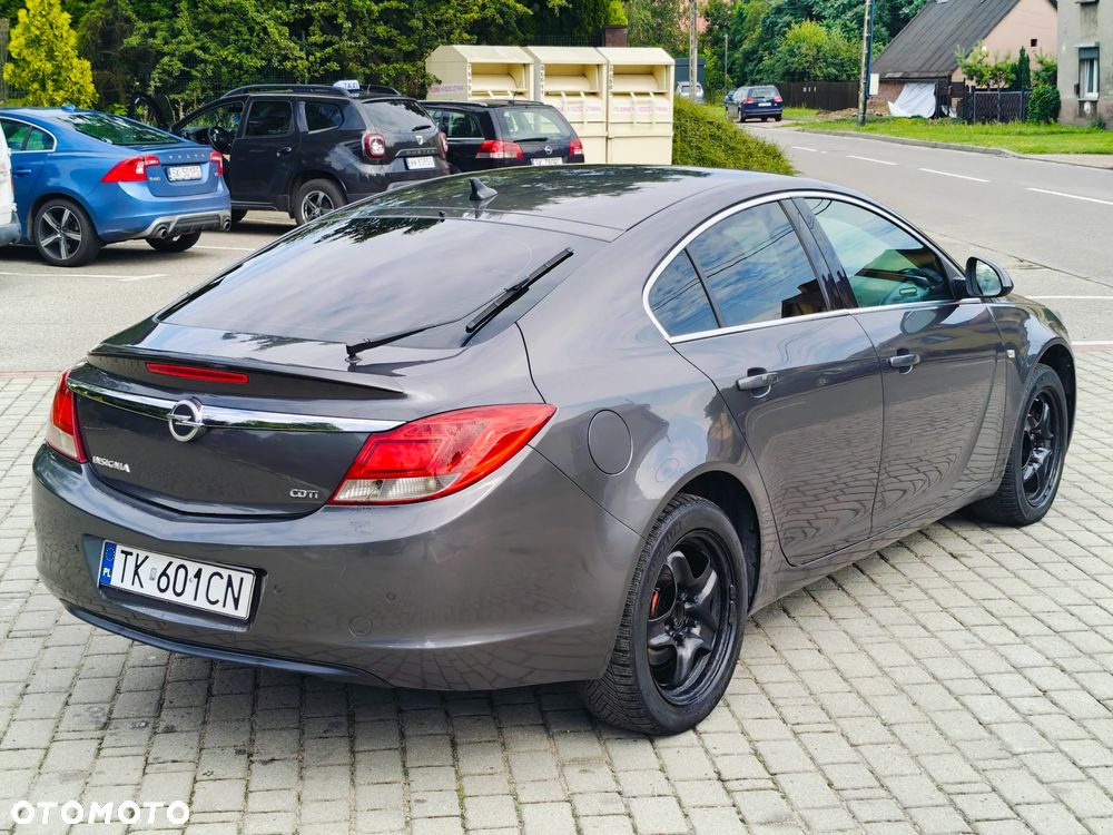 Opel Insignia 2.0 CDTI - 16