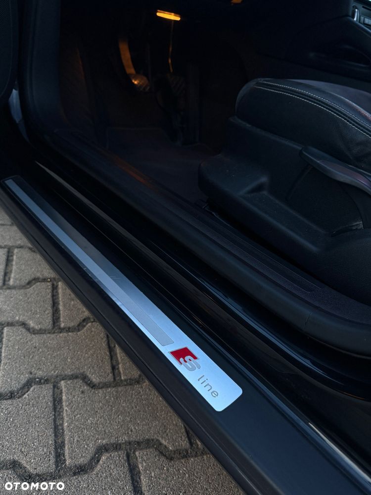 Audi A3 Sportback 2.0 TDI DPF S line Sportpaket - 15