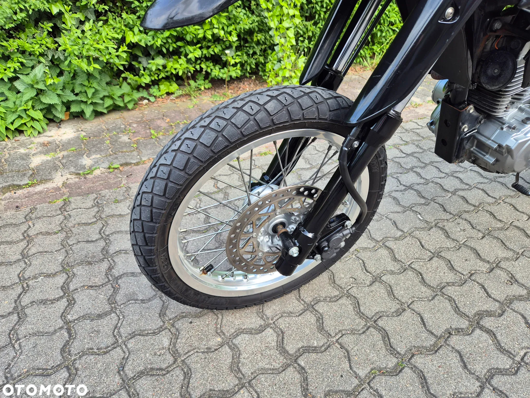 Suzuki DR - 17
