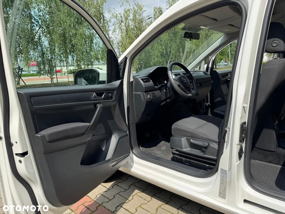 Volkswagen Caddy 2.0 TDI Comfortline - 12