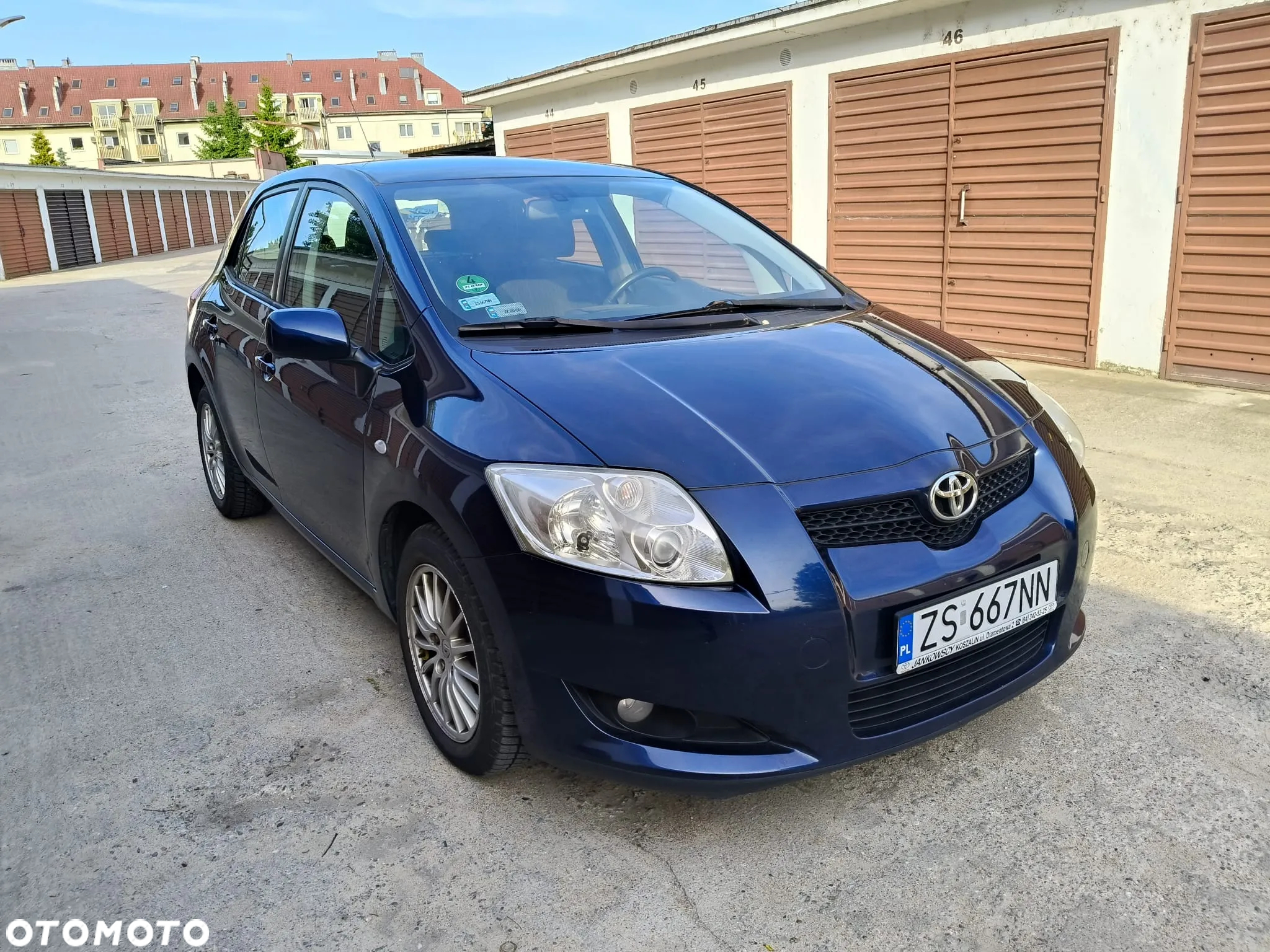 Toyota Auris 1.6 VVT-i Prestige - 2
