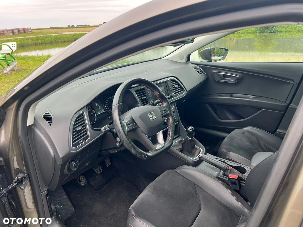 Seat Leon 1.4 EcoTSI FR Black S&S - 9