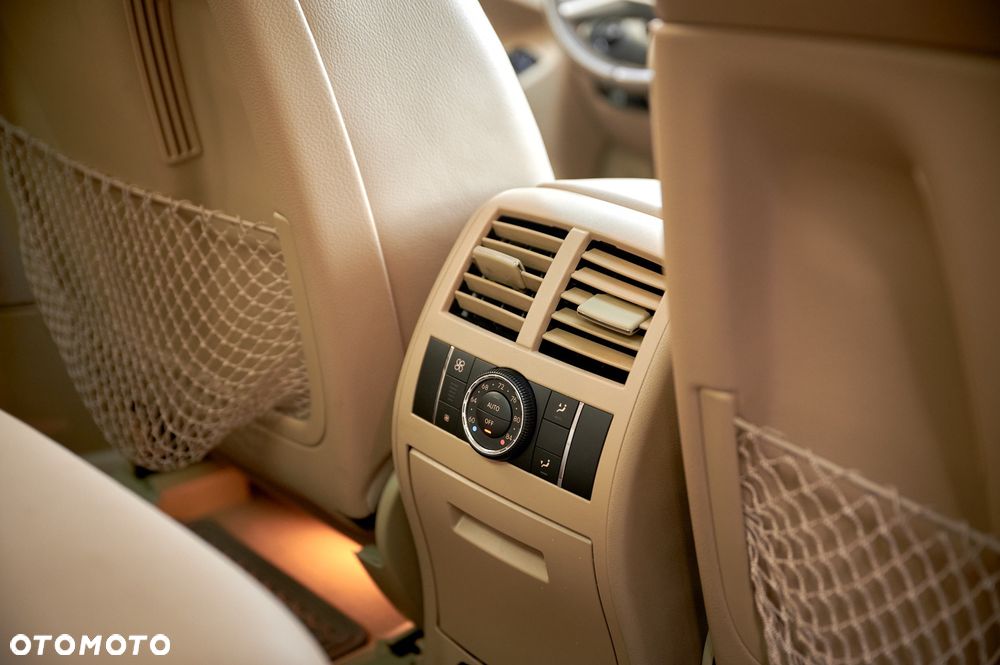 Mercedes-Benz GL 450 4Matic 7G-TRONIC - 33