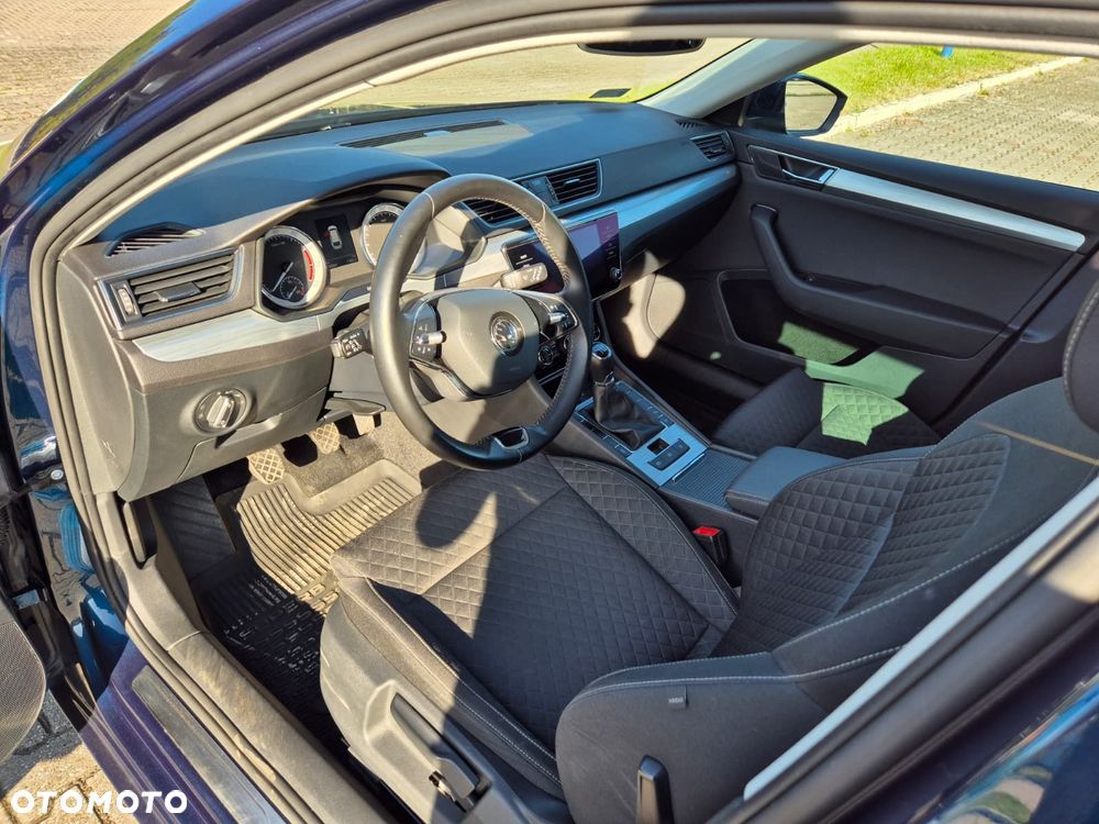 Skoda Superb 1.5 TSI Ambition - 10