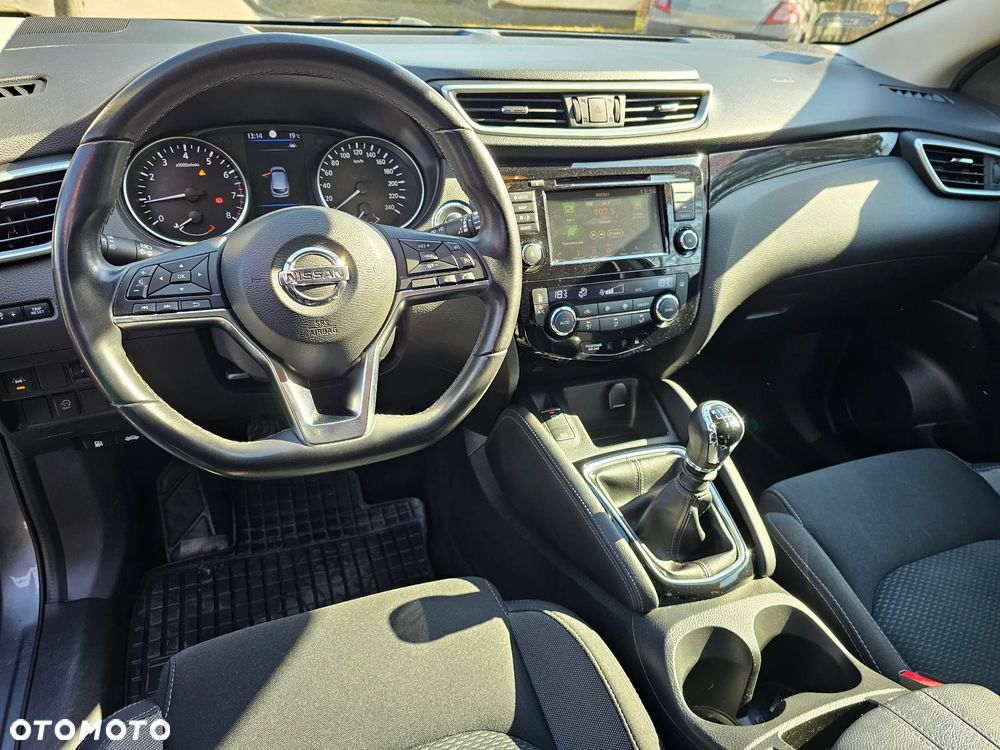 Nissan Qashqai 1.3 DIG-T N-Connecta - 8