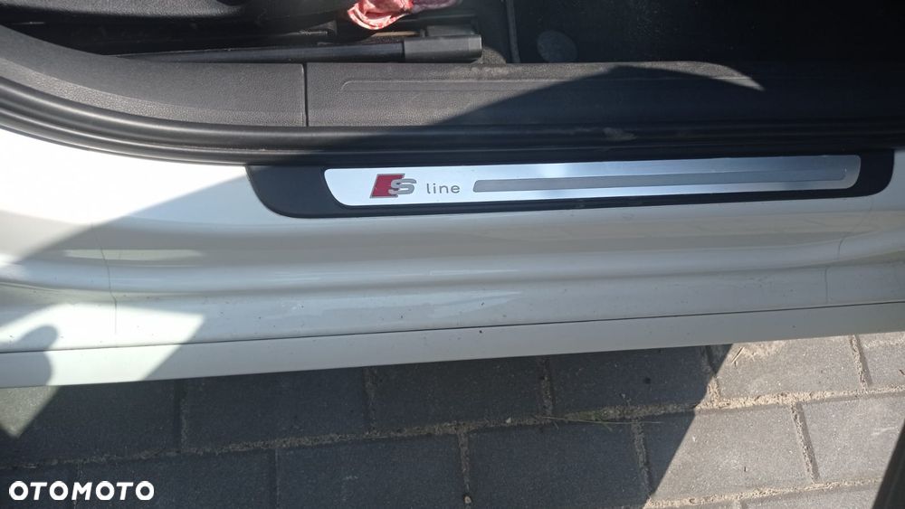 Audi A4 Avant 2.0 TFSI quattro S tronic S line Sportpaket - 8