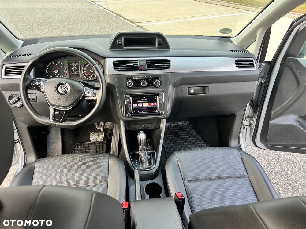 Volkswagen Caddy Maxi Highline DSG - 27