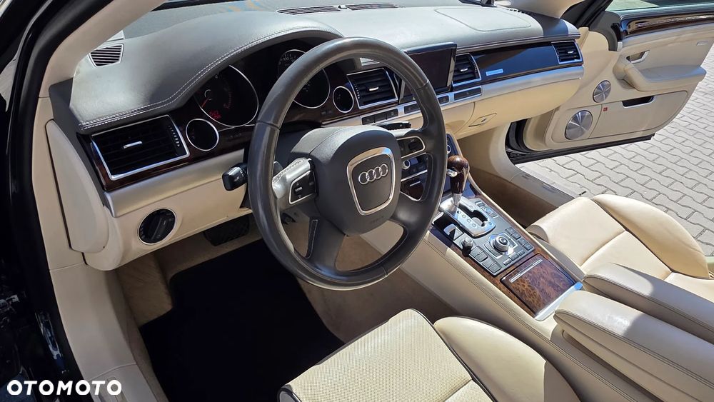 Audi A8 4.2 TDI DPF Quattro - 29