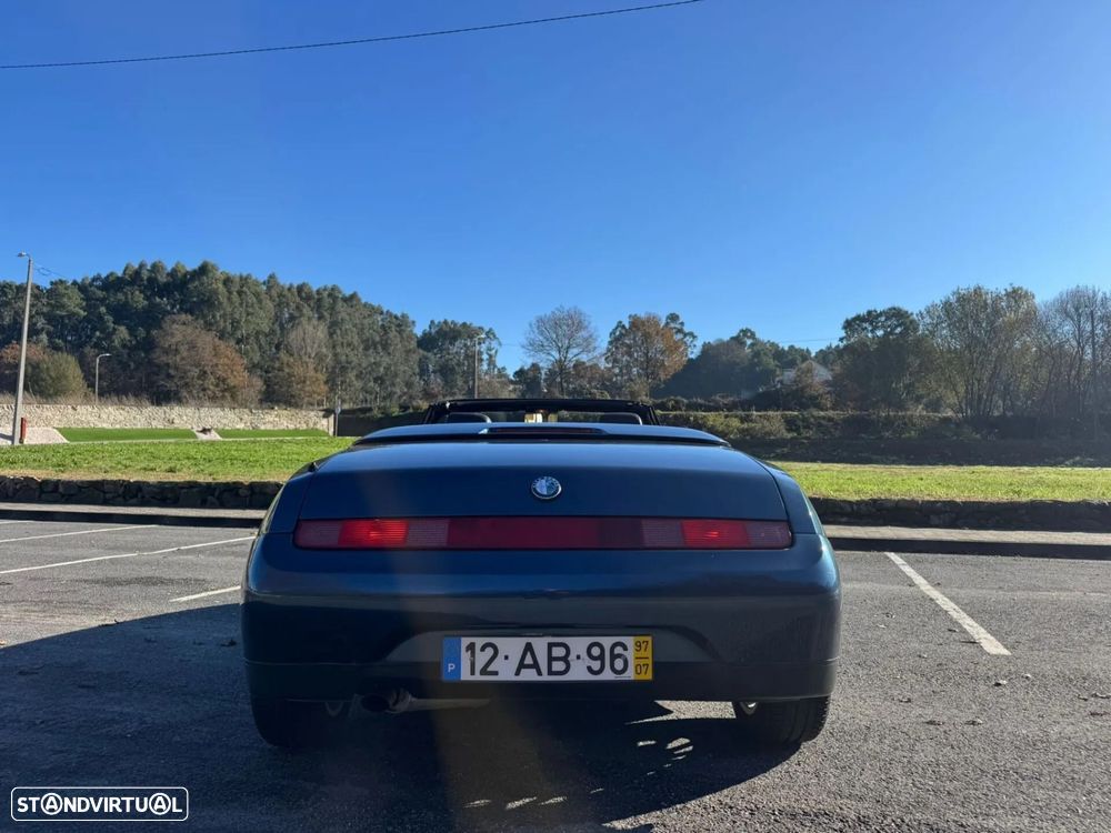 Alfa Romeo Spider - 19