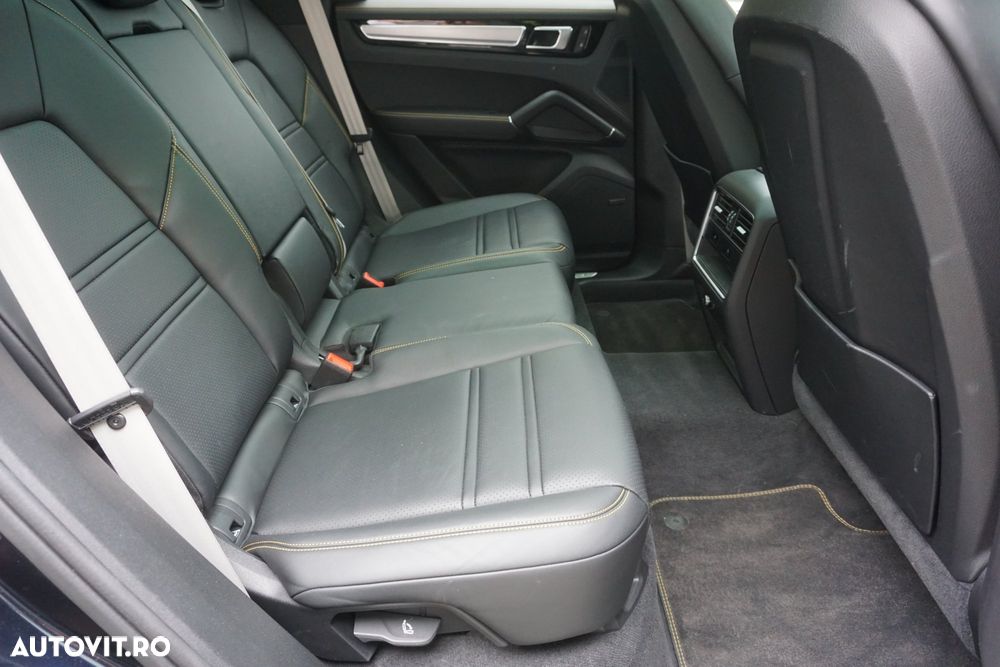 Porsche Cayenne S Tiptronic S - 16