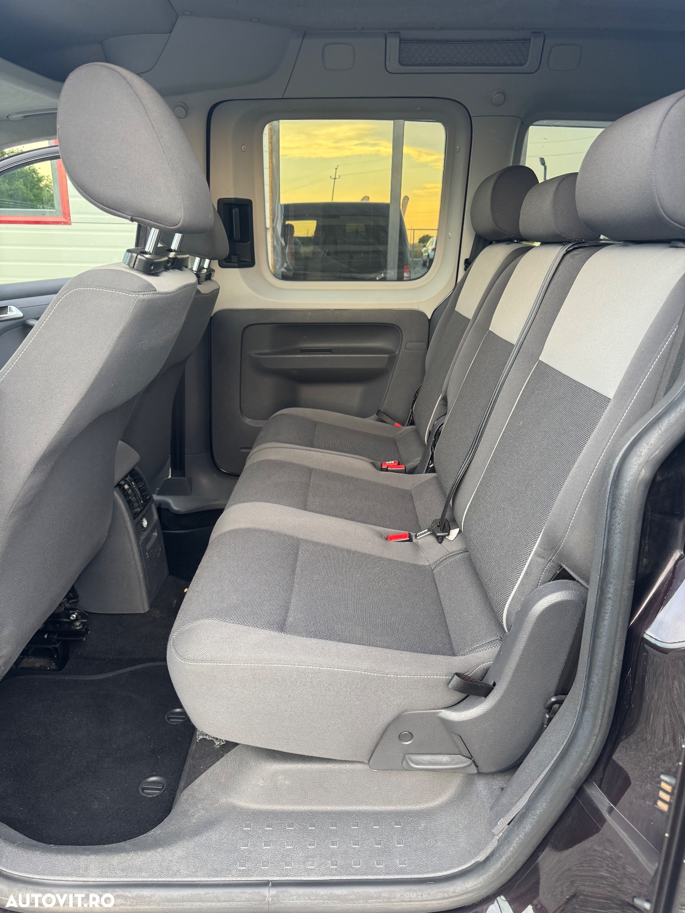 Volkswagen Caddy 1.6 TDI BlueMotion Comfortline - 7