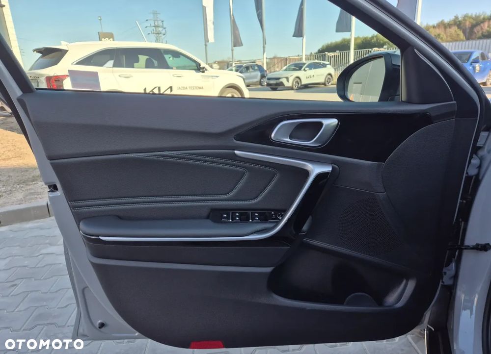 Kia XCeed 1.6 T-GDI Tribute DCT - 12