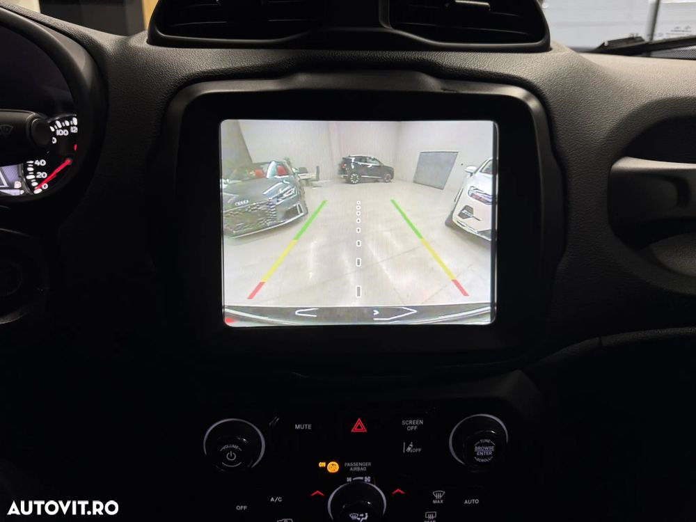 Jeep Renegade 1.0 T-GDI Night Eagle - 16