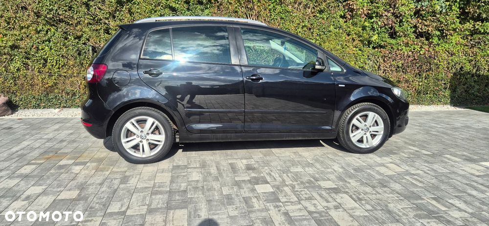 Volkswagen Golf Plus - 10