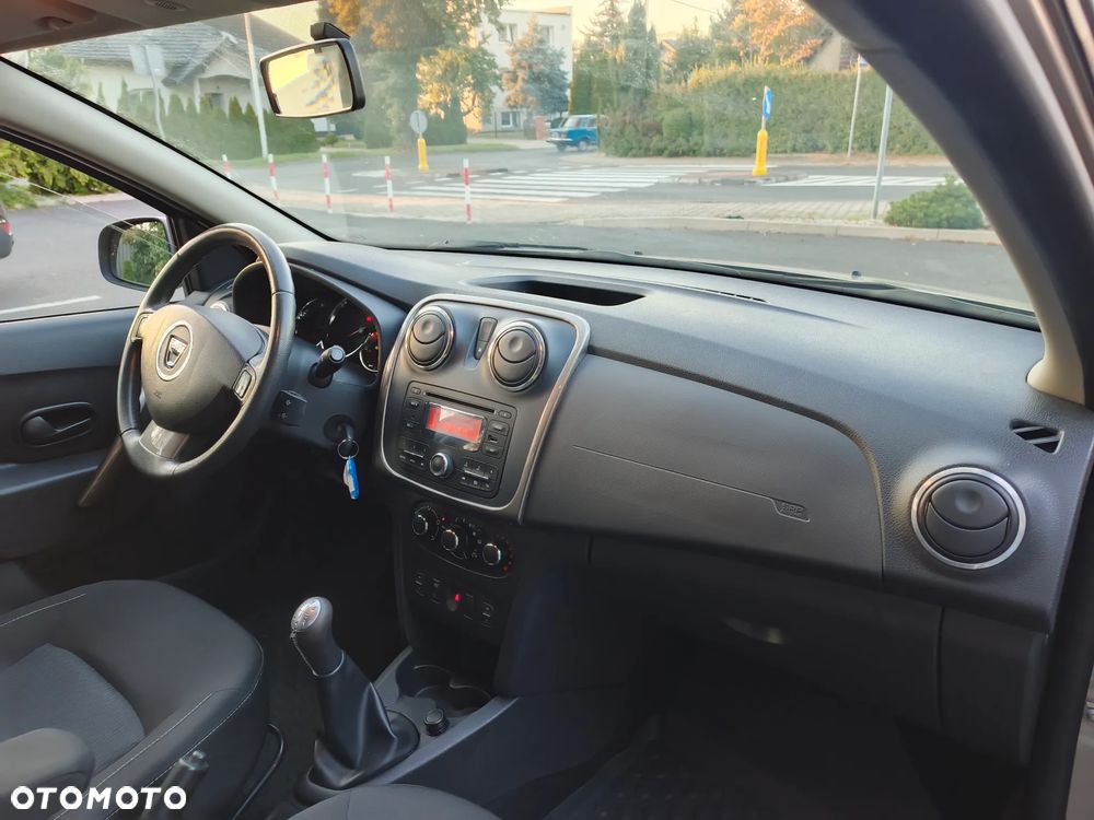 Dacia Sandero - 7