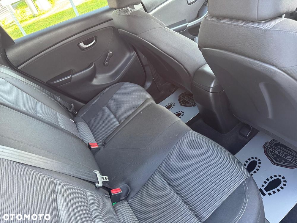 Hyundai i30 - 16