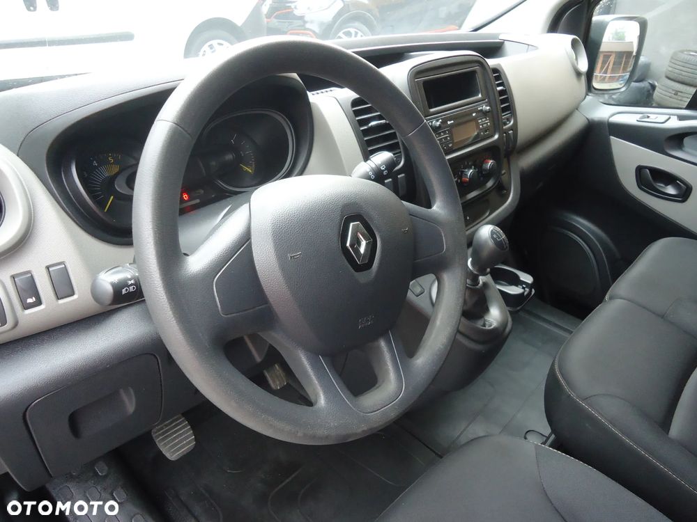 Renault Trafic Combi L1H1 Authentique - 16