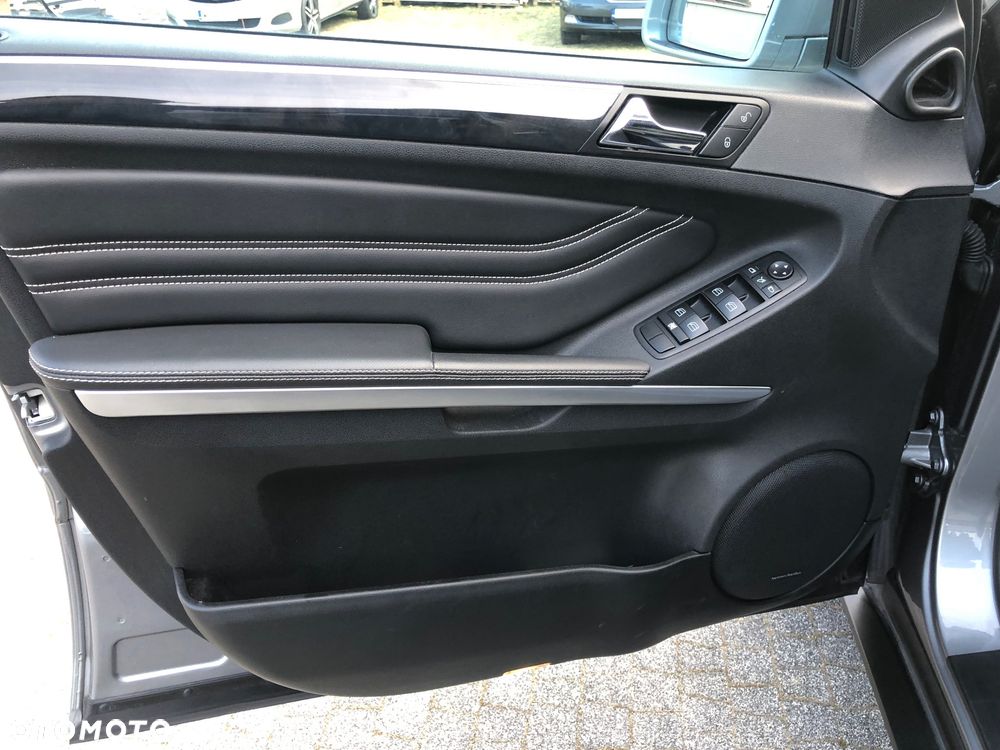 Mercedes-Benz ML 350 BlueTEC 4Matic 7G-TRONIC DPF Grand Edition - 26