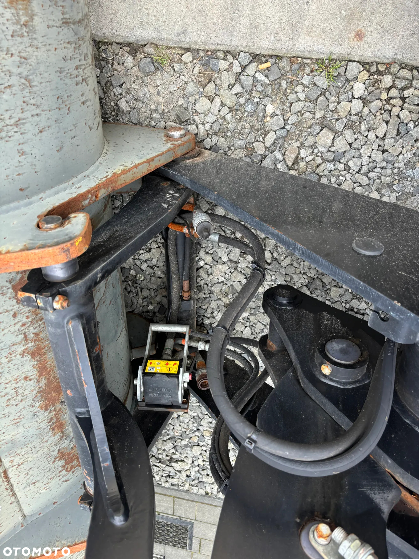 JCB 407 T4 - 6