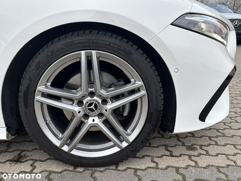 Mercedes-Benz Klasa A 200 AMG Line 7G-DCT - 9