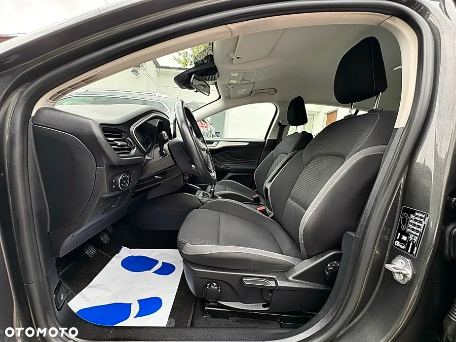 Ford Focus Turnier 1.5 EcoBlue Start-Stopp-System COOL&CONNECT - 12