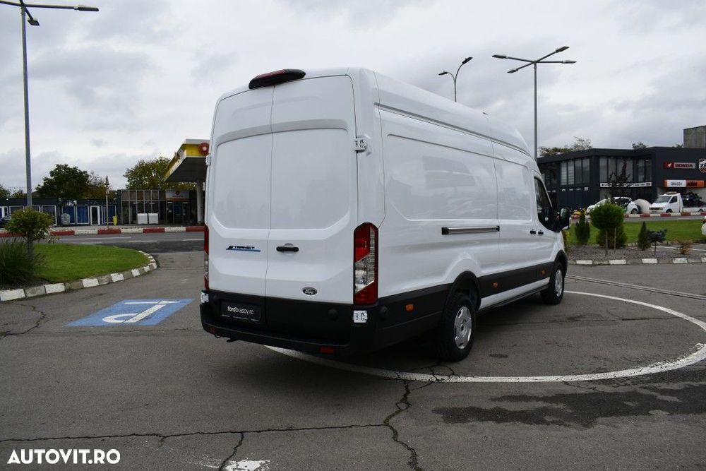 Ford Transit - 5