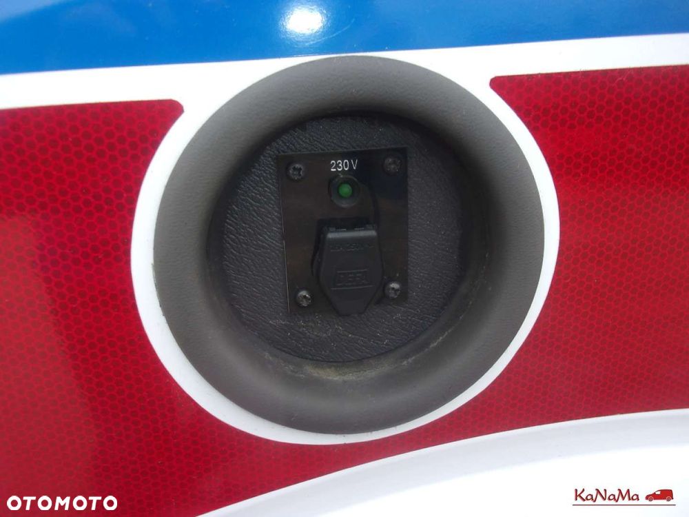 Mercedes-Benz Sprinter - 30