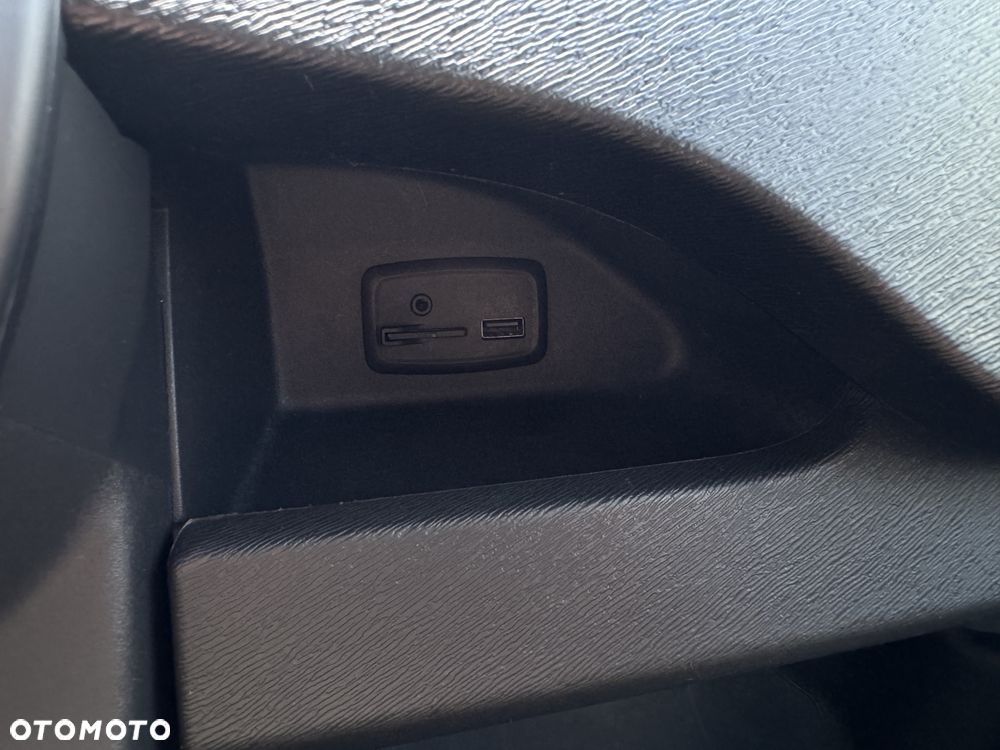 Renault KANGOO - 21